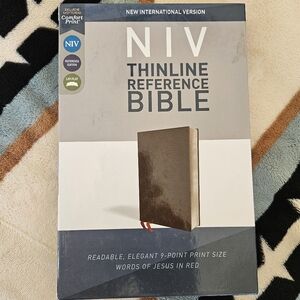 NIV Thinline Reference Bible - Brown Leather Cover
